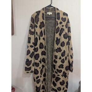 Women's open duster style. Cheetah print cardigan by Sweet Lovely size S/M